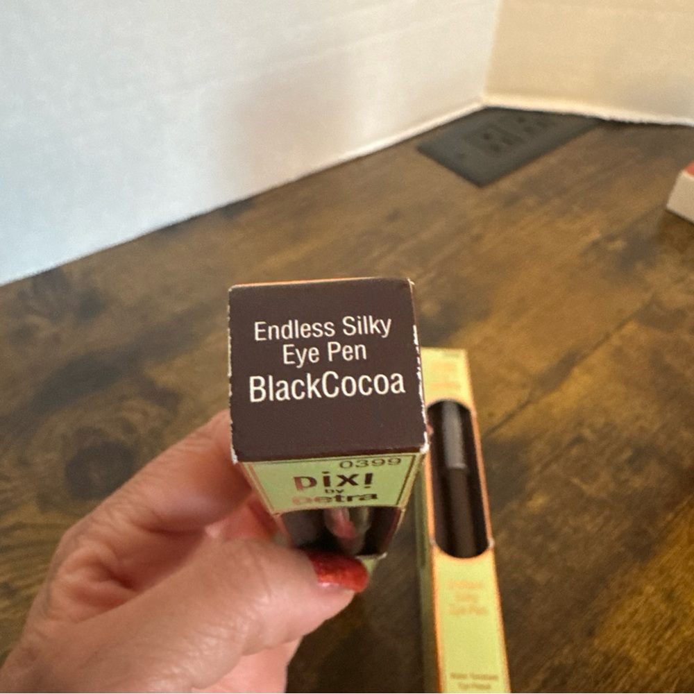 2 Pack Pixi Black Cocoa  Endless Silky Eye Pen Waterproof Eye Pencil NEW. - Picture 4 of 8